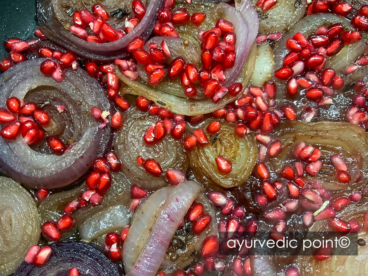 Cipolle caramellate al melograno | Ayurvedic Point©, Milano