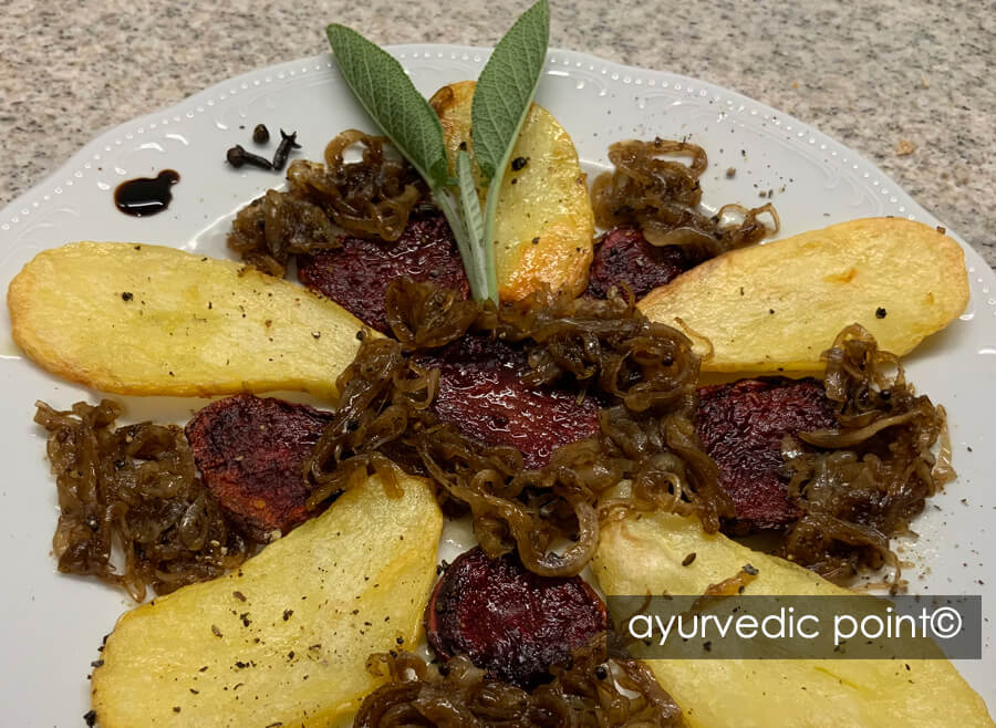 Fiore di barbabietole e patate - Ricetta ayurvedica vegetariana | Ayurvedic Point©, Milano