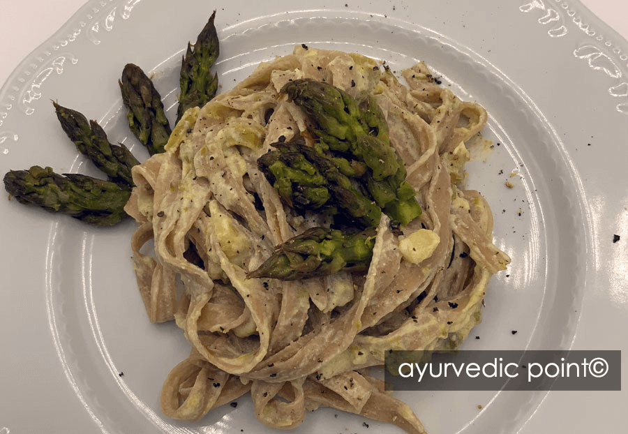 Tagliolini al farro con asparagi e ricotta - ricetta ayurvedica vegetariana | Ayurvedic Point©, Milano