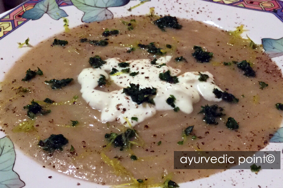 vellutata di topinambur con yogurt aromatico ricetta vegetariana ayurvedica tridoshica