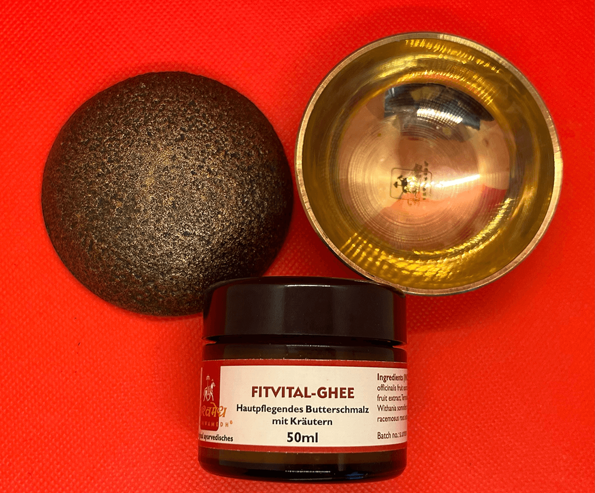 Kaash bowl piedi e ghee medicato | Ayurvedic Point© - Scuola di Āyurveda, Milano