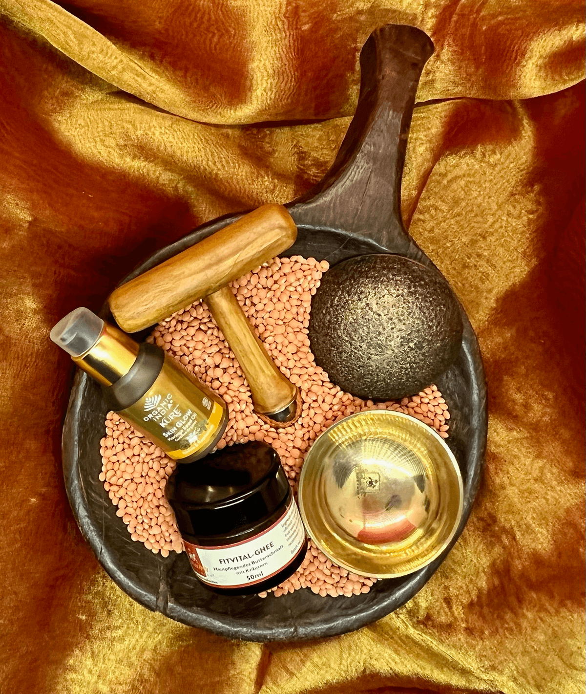 kaash bowl piedi e viso + ghee medicato e olio di meringa