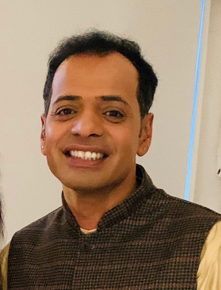 drVijay Murthy BAMS, MS (Ayu), PhD | Ayurvedic Point©, Scuola e Centro di Āyurveda, Milano