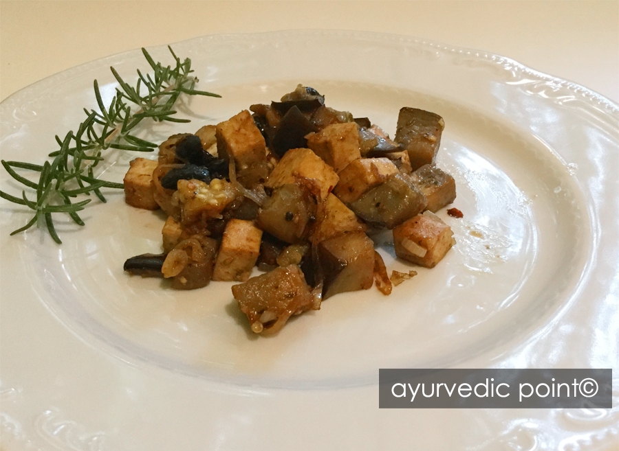 Dadolata di melanzane e tofu | Ricetta ayurvedica - Ayurvedic Point©, Milano