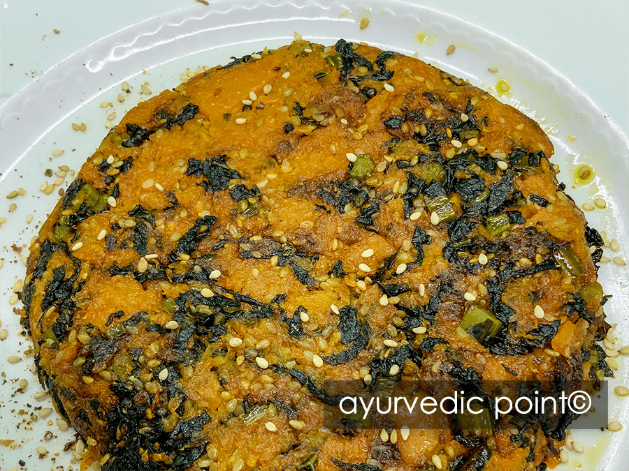 Tortino di zucca, cavolo nero e sesamo - Ricetta ayurvedica vegetariana | Ayurvedic Point©, Milano